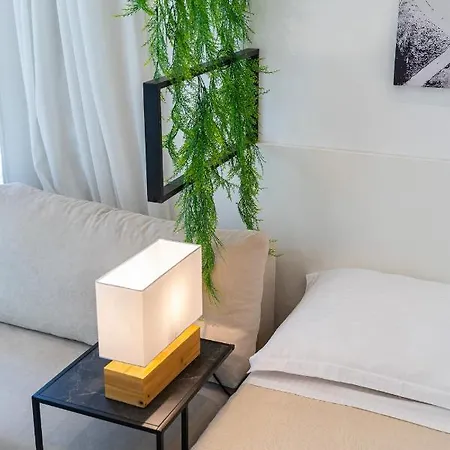아파트 Studio & Conopeum 자다르
